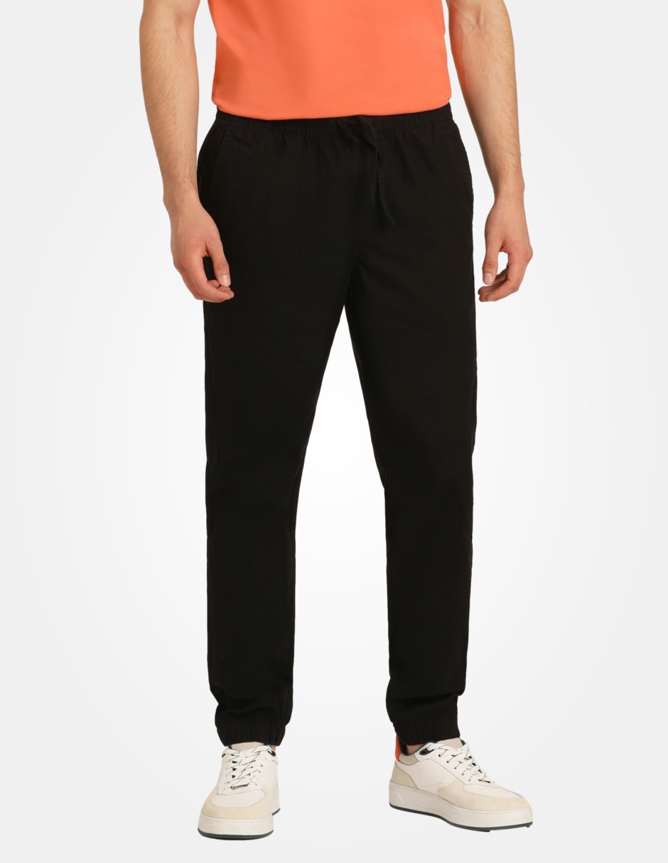 Jogger slim Dockers con bolsillos