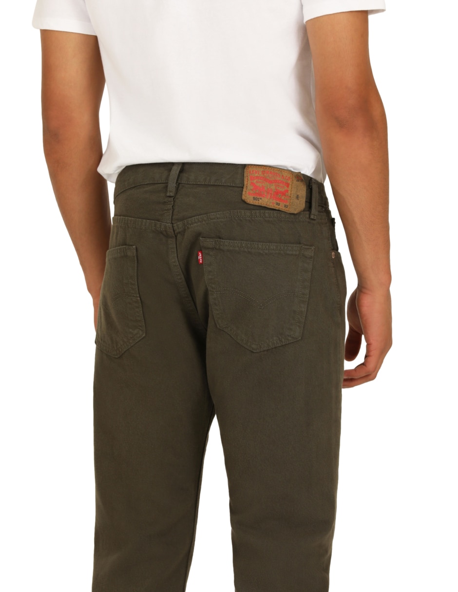 Jeans straight 501 lavado obscuro para hombre 5