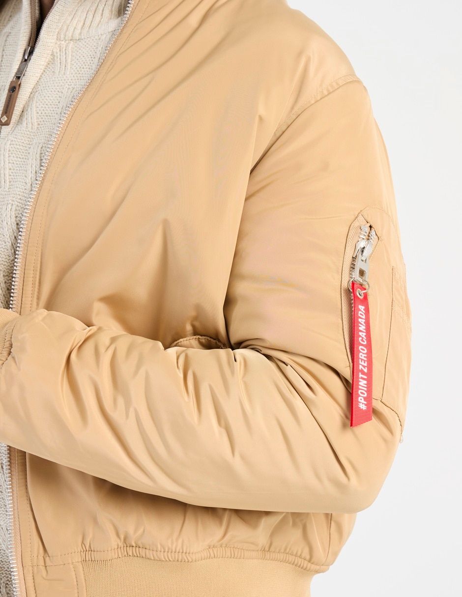 Chamarra bomber con bolsillos para hombre 4
