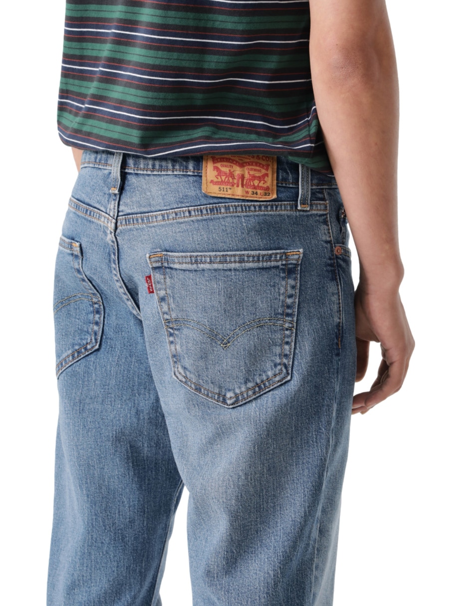 Jeans slim lavado medio para hombre 4
