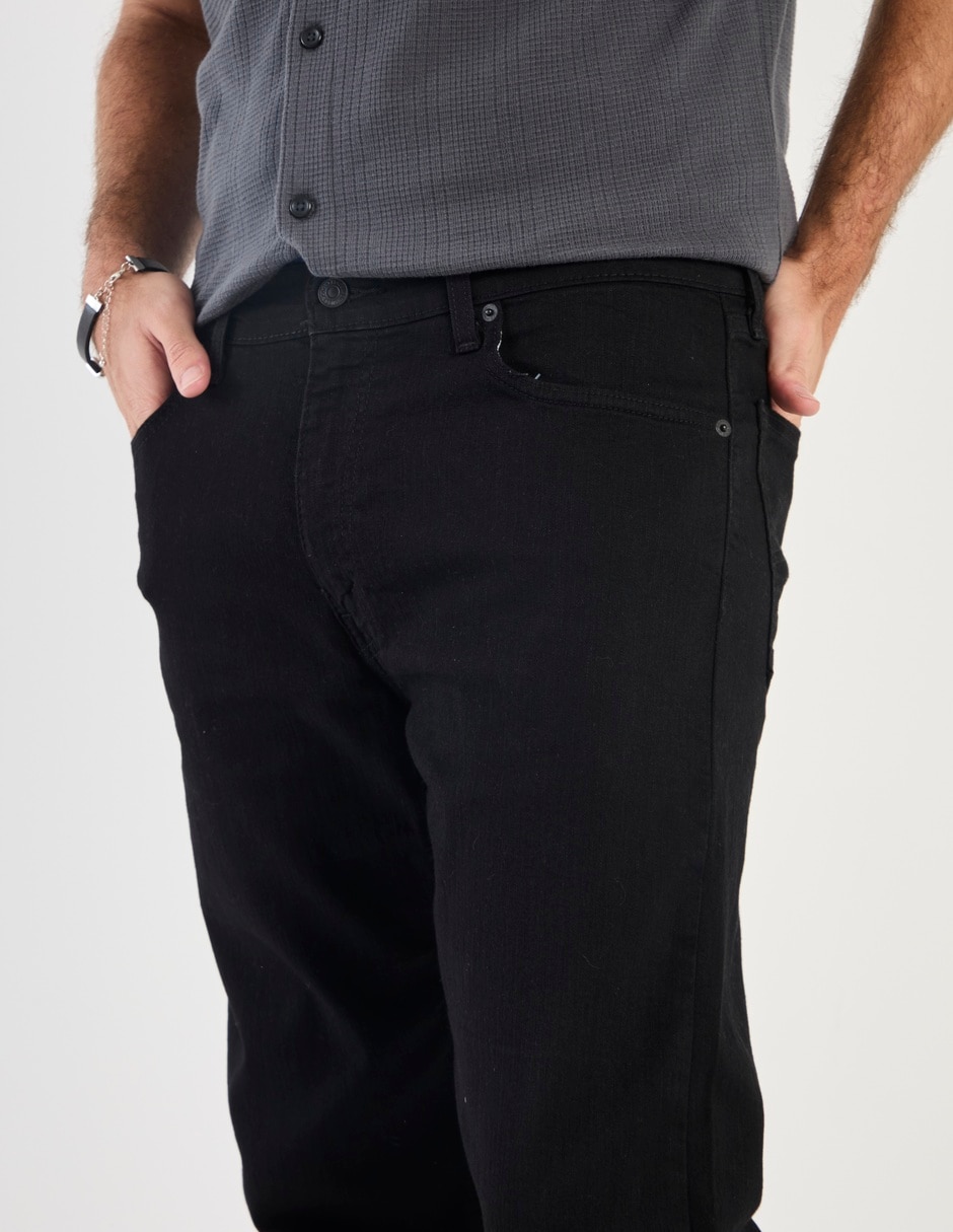 Jeans straight lavado obscuro para hombre 4