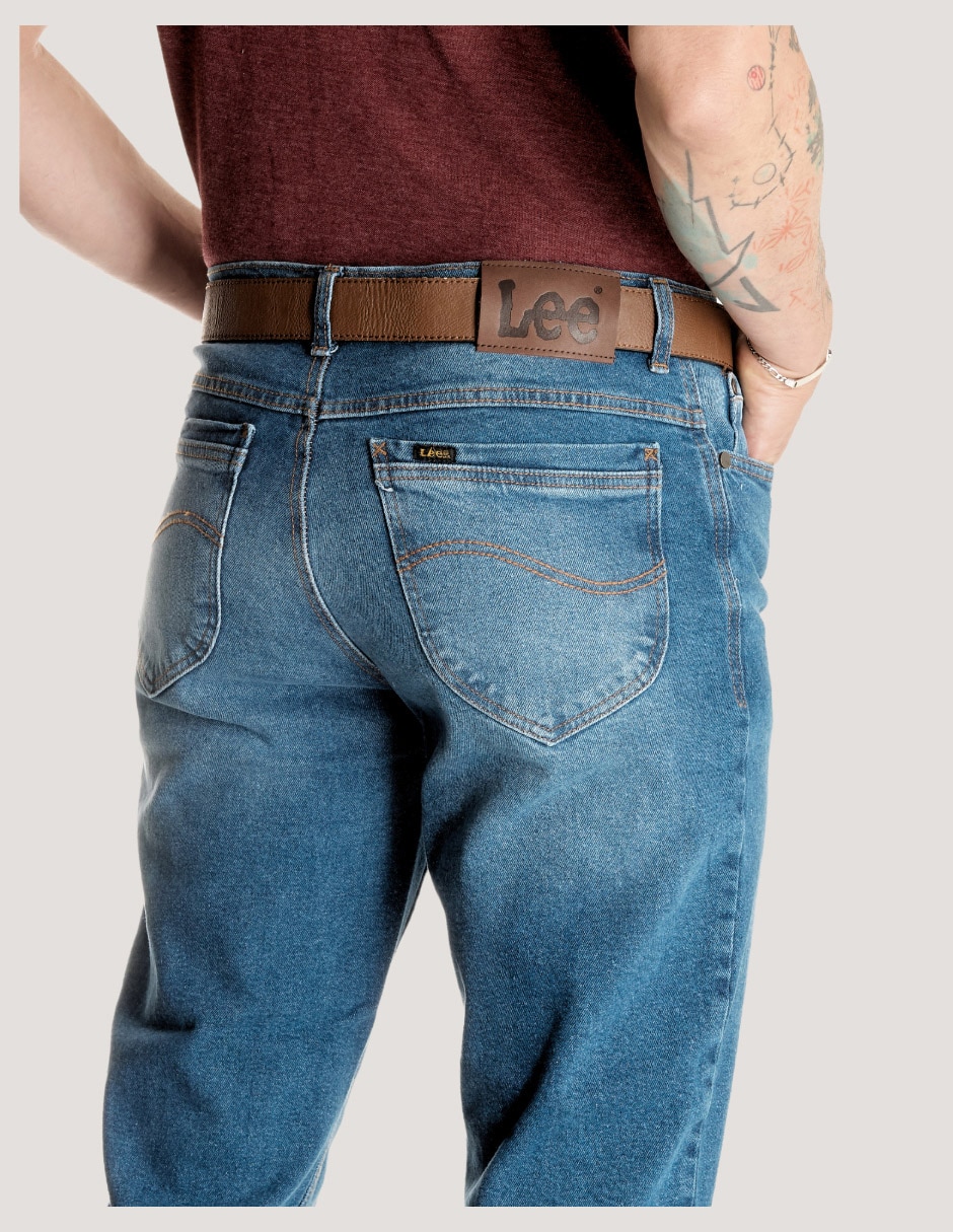 Jeans straight deslavado para hombre 4