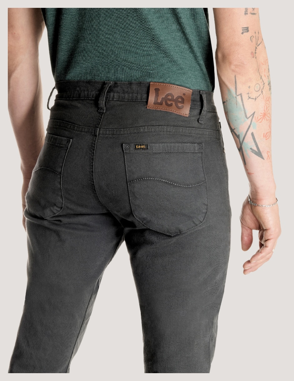 Jeans slim para hombre 4