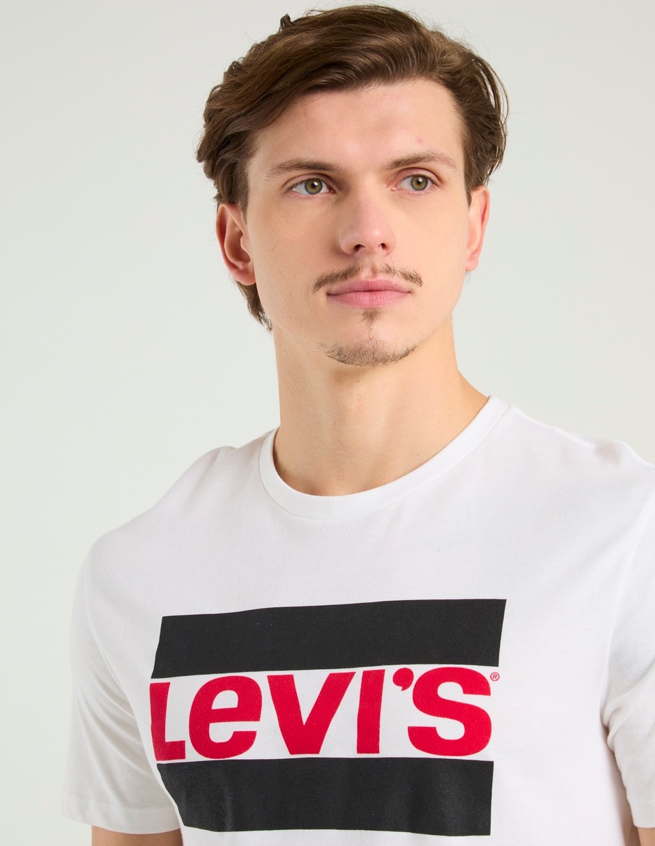 Playera cuello redondo para hombre 4