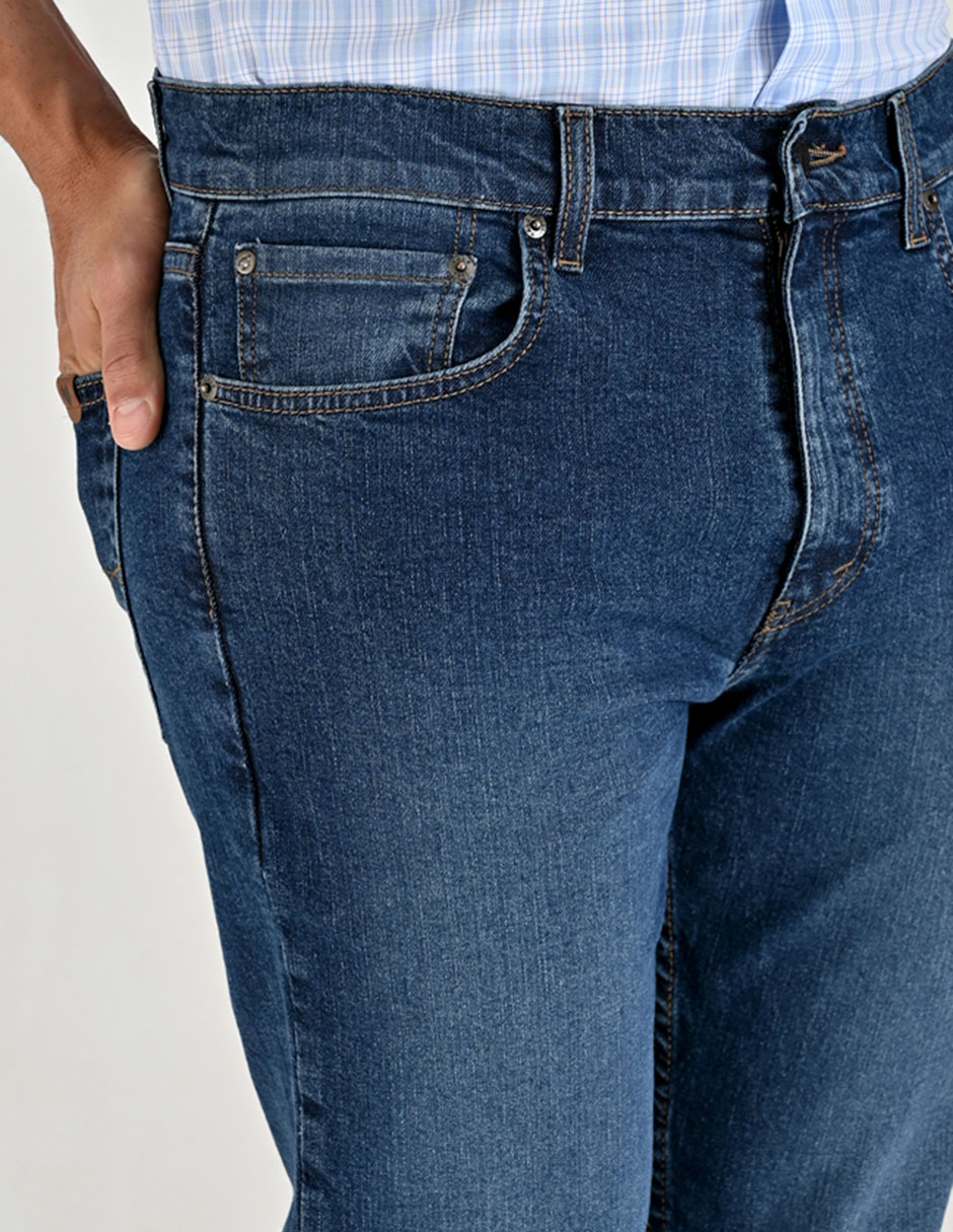 Jeans straight lavado stone wash para hombre 4