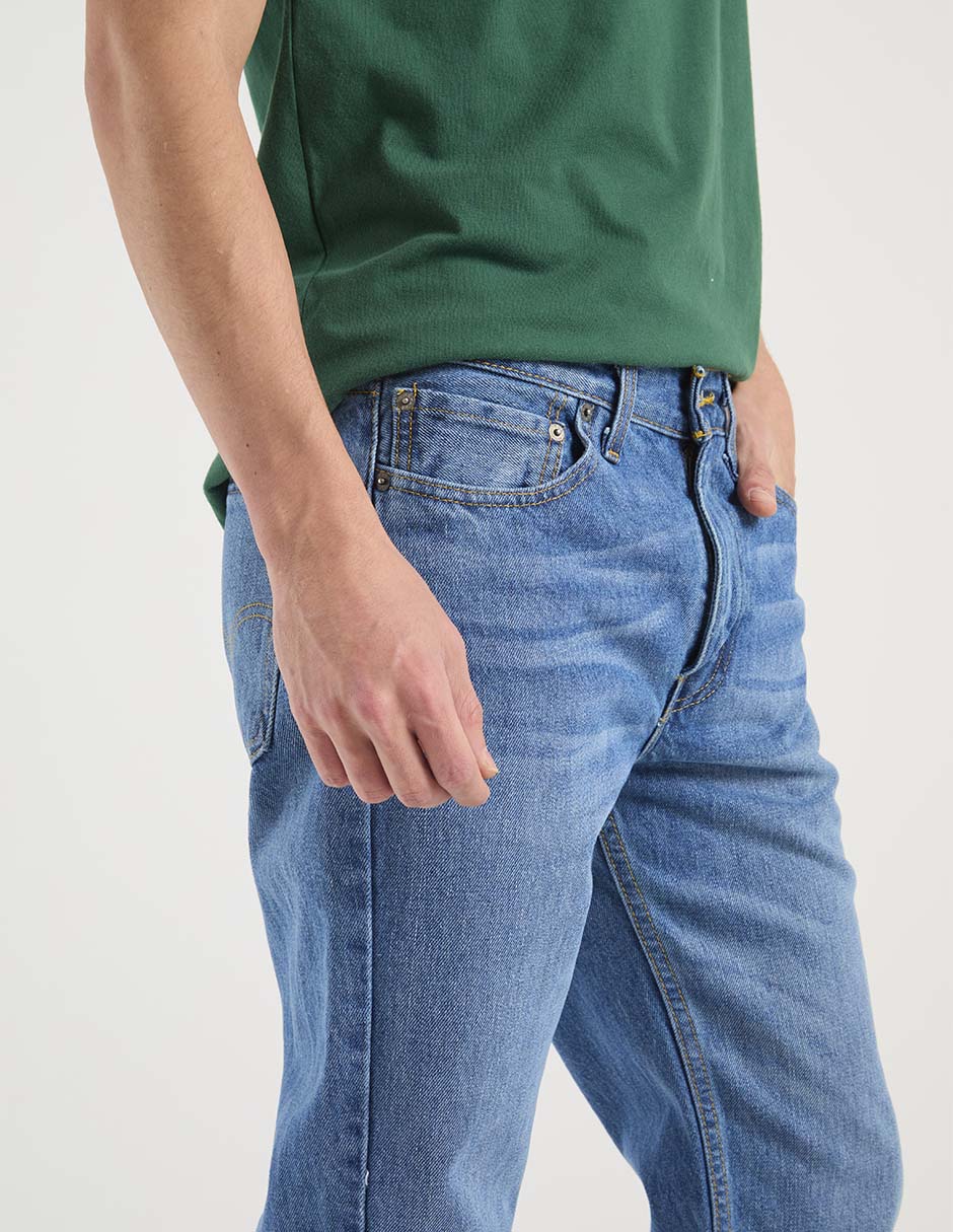 Jeans straight deslavado para hombre 5